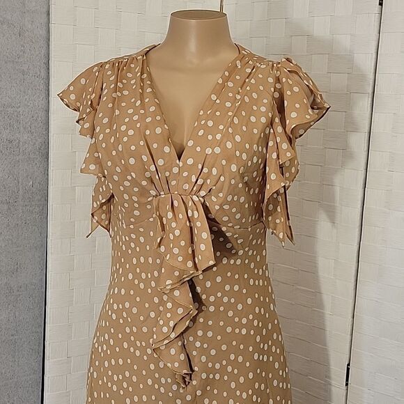 BRAND NEW METAPHOR V-NECK RUFFLE DESIGN POLKA-DOT FLIRTY DRESS - Picture 3 of 11